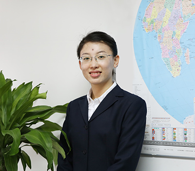 王竹:客户眼中的"铁娘子"